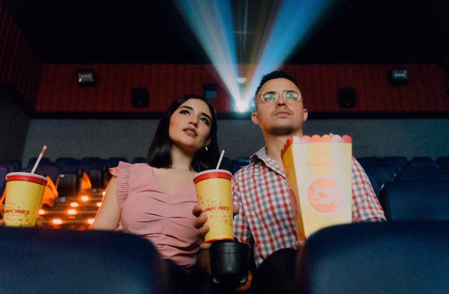 Supreme Court on Multiplex Ticket Prices: 'Rs 700 Coffee, Rs 100 Water!' Bench Warns of Empty Halls